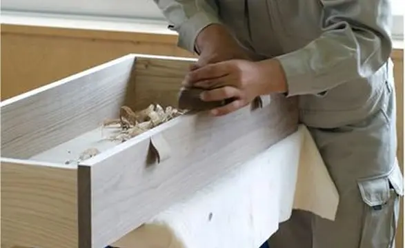 家具の補修03