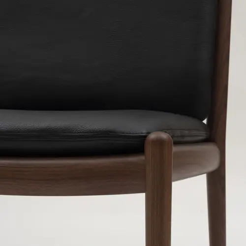 家具蔵　チェアイーズ　ウォールナット 無垢材 LDチェア イーズ｜東京・横浜で一生使える家具なら無垢材