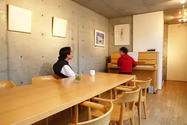 BLOG082701.jpg
