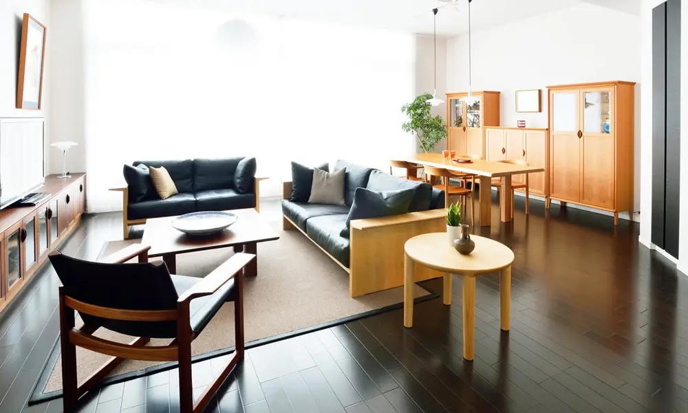 無垢材 コーヒーテーブル <br>エミネント