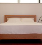 無垢材 ベッドフレーム ダン(無垢材 BED FRAME<br />
DAN)商品写真