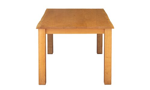4人掛けテーブルの「脚」の正解は？